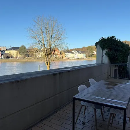 Ferienhaus-am-moselufer 別荘