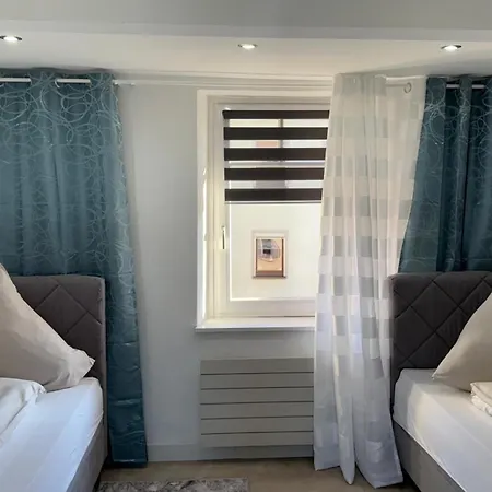 Ferienhaus-am-moselufer Holiday home *