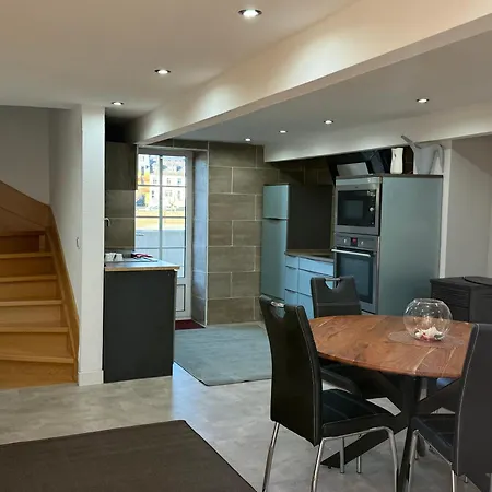 別荘 Ferienhaus-am-moselufer